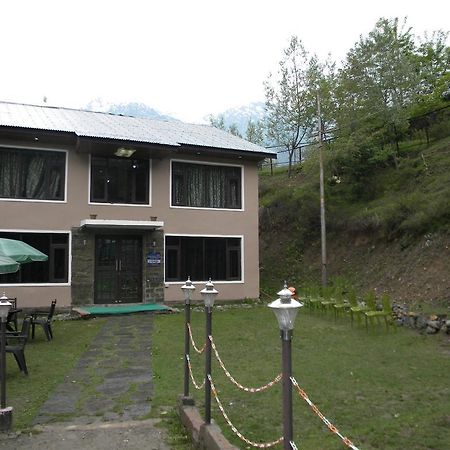 Dreamland Kashmir Cottage Pahalgām Buitenkant foto