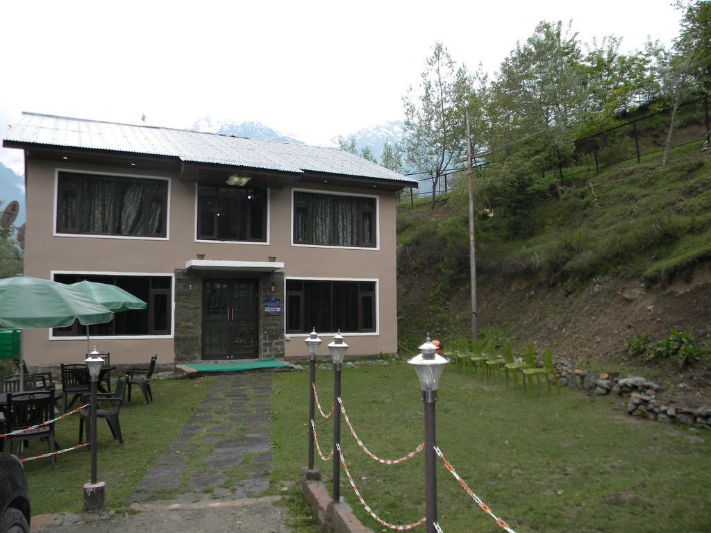 Dreamland Kashmir Cottage Pahalgām Buitenkant foto